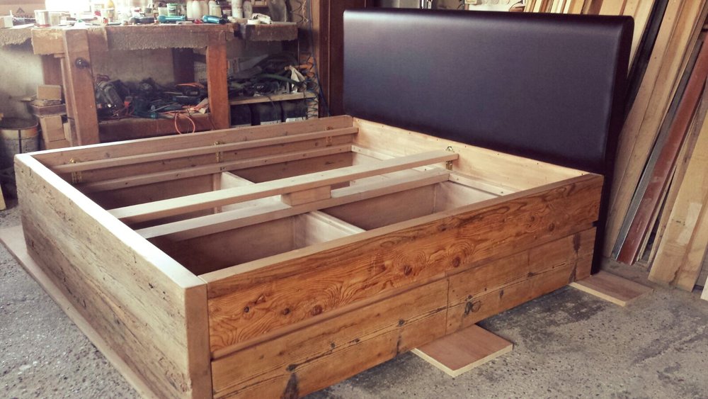 Edelwiis Interiors Bett