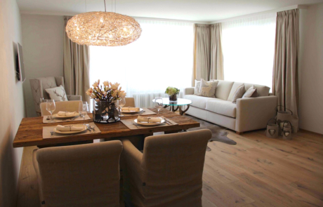 Edelwiis Interiors Wohn-Essbereich